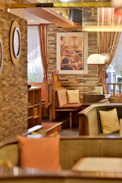 Апартаменти Cafe Rainer Санкт-Йоганн-ін-Тіроль Екстер'єр фото
